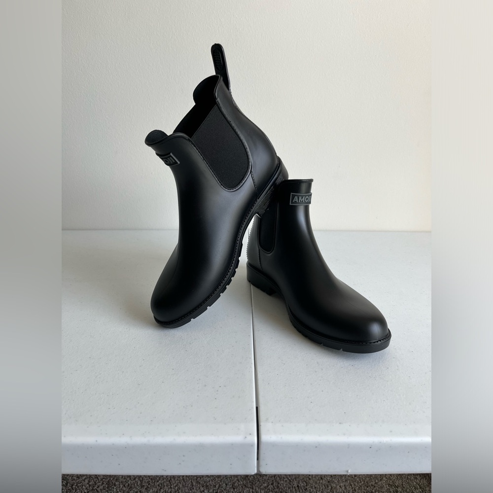 Black Chelsea Rain Boots, Amojo Rubber 919 - Size 7 Men/8 Women